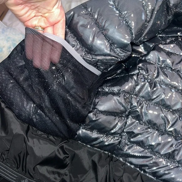 Columbia Black Hooded Jacket - Picture 6 of 7